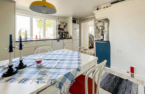 Grastorp House | Gorgeous home in Grästorp with kitchen