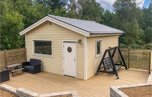 Holmsjo House | Gorgeous Home In Holmsjö With Kitchen