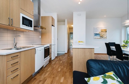 Holmsjo House | Gorgeous home in Holmsjö with sauna