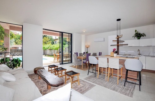 Ille-sur-Tet House | Gorgeous home in Ille-sur-Têt