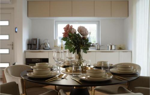 Liznjan House | Gorgeous Home In Liznjan