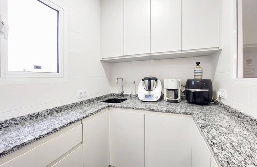 Llauri House | Gorgeous home in Llaurí with WiFi