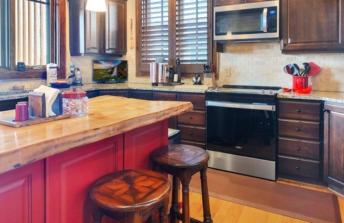 Banner Elk Cabin | Gorgeous Home in Premier Community