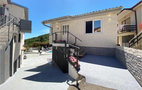 Rukavac House | Gorgeous Home In Rukavac With Wifi
