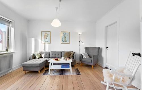 Soby House | Gorgeous Home In Søby Ærø With Wifi