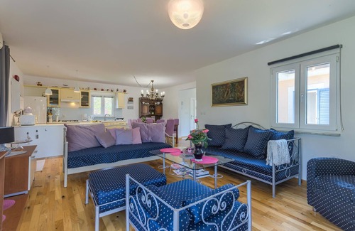 Jursici House | Gorgeous home in Svetvincenat with WiFi