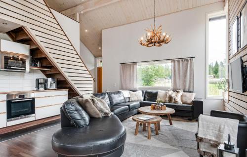 Transtrand House | Gorgeous Home In Transtrand With Wifi