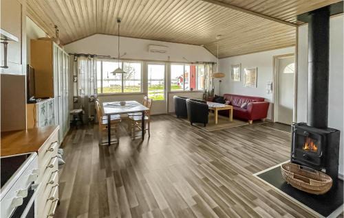 Flattinge House | Gorgeous Home In Vittaryd With Wifi