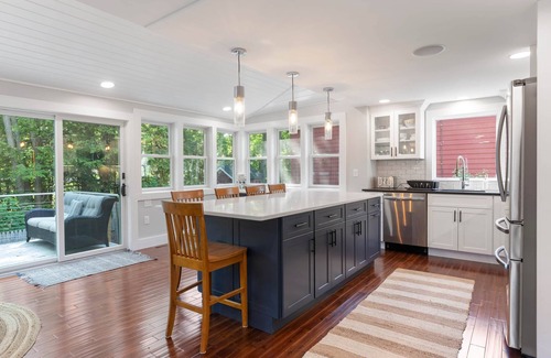 Old Orchard Beach House | Gorgeous Home. Great deck, family living area close to Beach