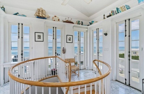 Seaside House | Gorgeous Listing in Seaside Proper with Beautiful Unobstructed Gulf Views