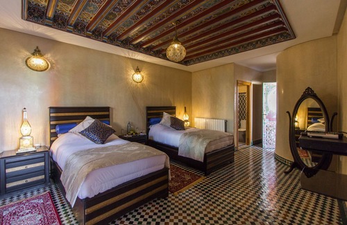 Talaa Bed & Breakfast | Gorgeous Luxurious Twin Room at Palais Houyam Pool