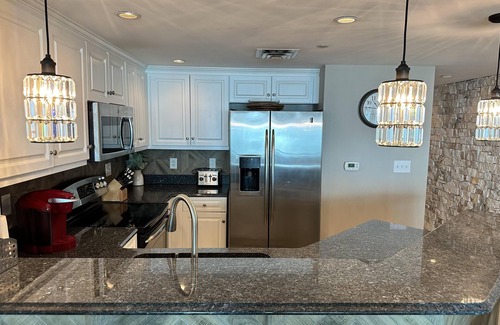 Ocean Drive Condo | Gorgeous Mar Vista Grande Direct Oceanfront Condo,3BR/3BA North Myrtle Beach, SC