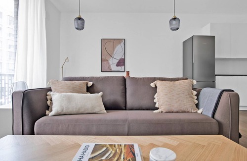 Tiergarten Apartment | Gorgeous Mitte 2BR nr Potsdamer Platz, by Blueground