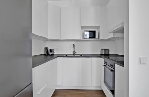 Tiergarten Apartment | Gorgeous Mitte 2BR nr Potsdamer Platz, by Blueground