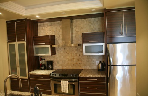Leeward Settlement Resort | Gorgeous Modern 1 BED/1.5BATH Condo at The Atrium Resort