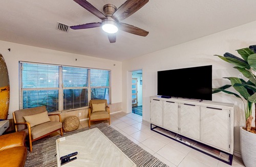 Cocoa Beach House | Gorgeous & modern dog-friendly getaway w/patio, AC, & W/D - steps to the beach