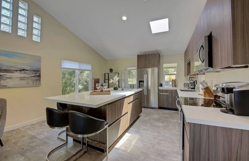West Ridge House | Gorgeous, Modern Guest House Near Rancho Santa Fe