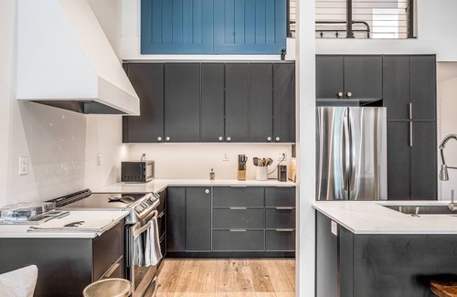 Moose Wilson Road Condo | Gorgeous, modern mountain view condo with deck & great kitchen