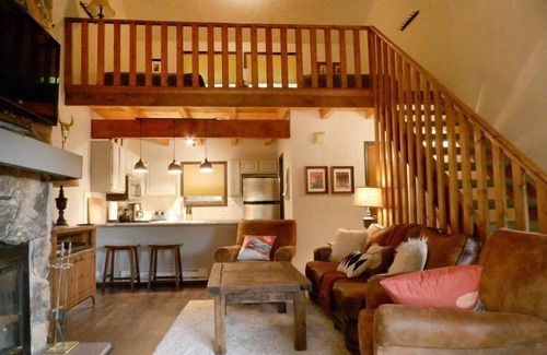 Taos Ski Valley Condo | Gorgeous Mountain Condo