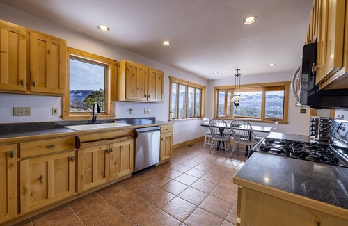 Mancos House | Gorgeous Mountain Home