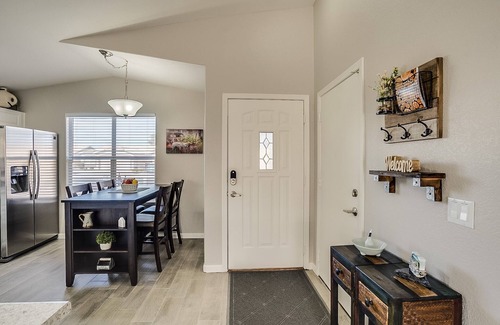 Springfield House | GORGEOUS NEWLY UPDATED HOUSE IN GATED 55+ GOLF COMM.