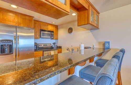 Old Orchard Beach Condo | Gorgeous ocean-front home with stunning beach views