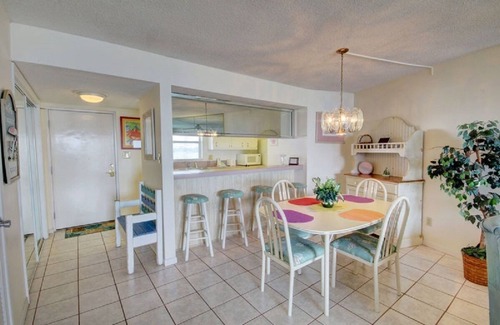 Fort Walton Beach Condo | Gorgeous Ocean View with a Reasonable Price!