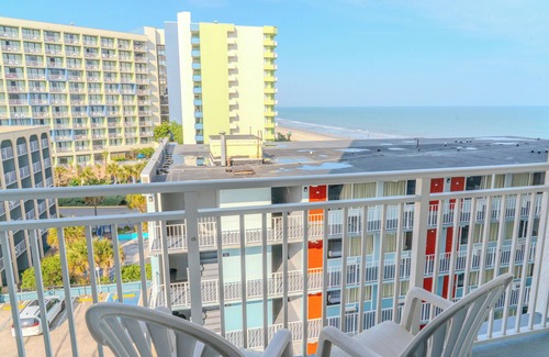 Myrtle Beach Condo | Gorgeous Ocean Views! Double Queen Sea Mist Suite! Sleeps 4! 50802