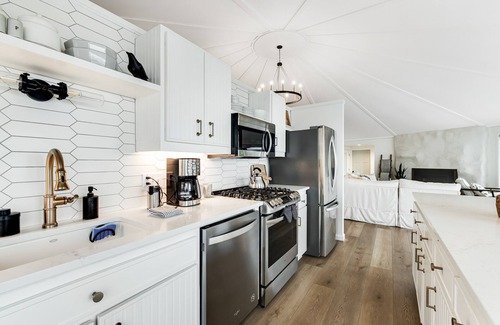 Oceanside House | Gorgeous Ocean View Home with High-Speed WiFi, Gas Fireplace, and Private W/D