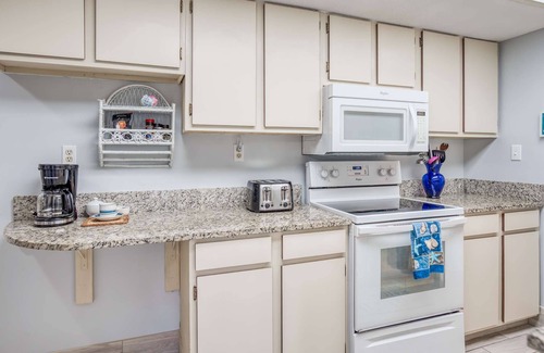 Crescent Beach Condo | Gorgeous Oceanfront Condo! Amazing Ocean View, On Crescent Beach, Elevator, $300 in Free Tickets!