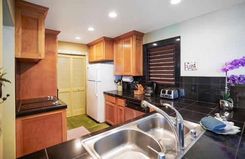 Wainiha House | Gorgeous oceanfront house with free WiFi, stellar ocean views & beach access