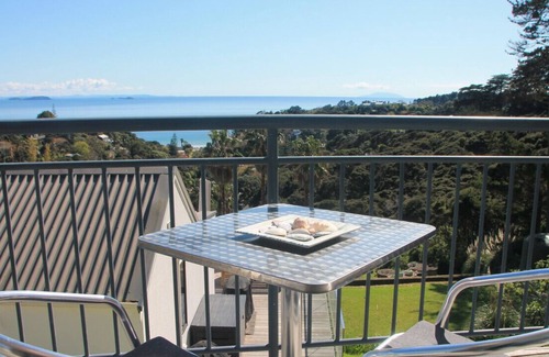 Palm Beach Apartment | Gorgeous Palm Beach with stunning views