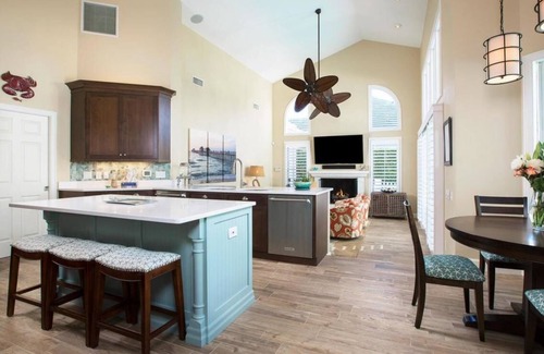 Pelican Bay House | Gorgeous Pelican Bay Home w/Private Pool, Spa & 3 Mile Private Beach!