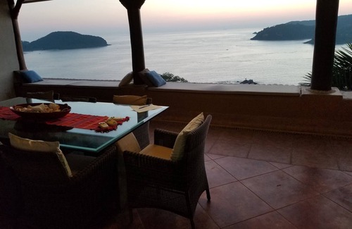 Ixtapa - Zihuatanejo Condo | Gorgeous Playa La Ropa Condo with Stunning Views just Steps from the Sand