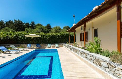 Kanevos Villa | Gorgeous Pool Garden Villa