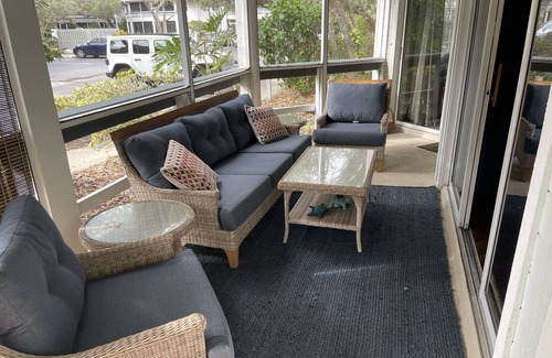 New Smyrna Beach Villa | Gorgeous poolside villa, ground floor, heated pool