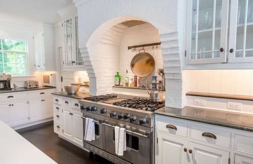 Siasconset House | Gorgeous private estate w/pool, spa, poolhouse & gym in Sconset!