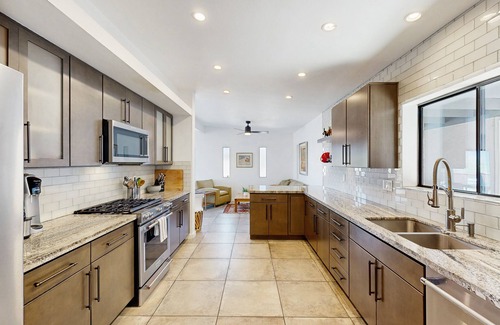 Hidden Valley House | Gorgeous private home w/private pool & hot tub, large yard & amazing views