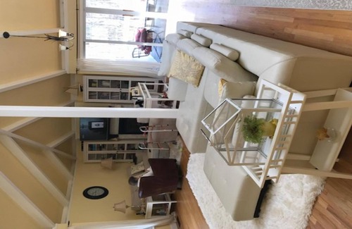 Great Falls House | Gorgeous private split level mclean side of great falls park like setting
