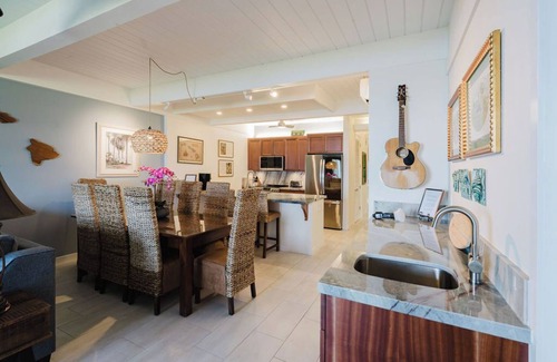 Kahana Condo | Gorgeous renovated 3-Bedroom Oceanfront Condo!