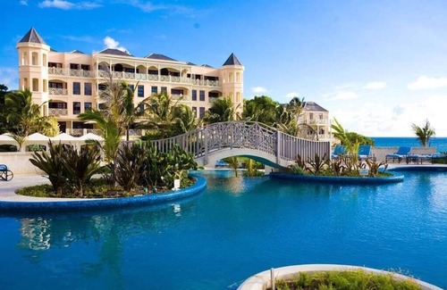 Diamond Valley Resort | Gorgeous Resort with the Best Beach in the Caribbean