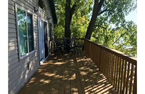 Prairie Du Chien House | Gorgeous River Getaway