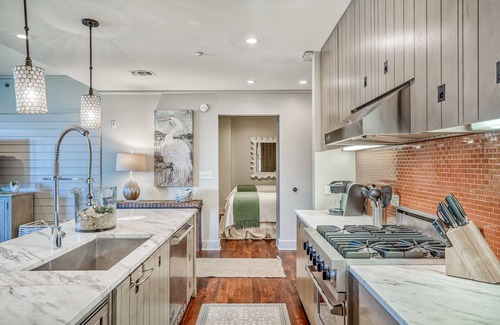 Rosemary Beach Condo | Gorgeous Rosemary condo with stunning rooftop patio | Great Location | 4 Bikes