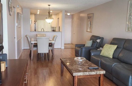 Casa del Mar Condo | Gorgeous Second Floor Waterfront Villa with Sunset views over Boca Ciega Bay!