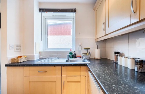 Brent Apartment | Gorgeous Spacious 1 bedroom flat - Wembley Stadium