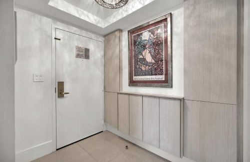Coconut Grove House | Gorgeous Spacious 2bed 2bath Bayview In Grove
