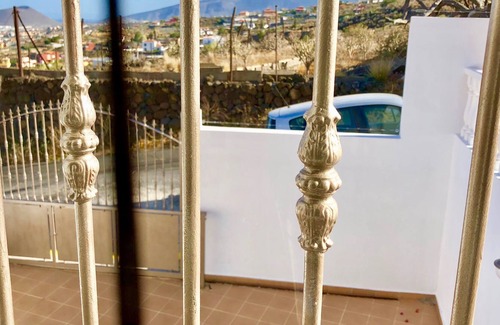 Candelaria Villa | Gorgeous Spanish Villa
