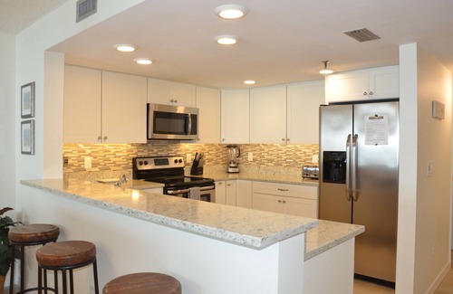 Indian Shores Condo | Gorgeous Sunset Views from Sand Castle 3 Condo. 3/2, heated pool, beachfront