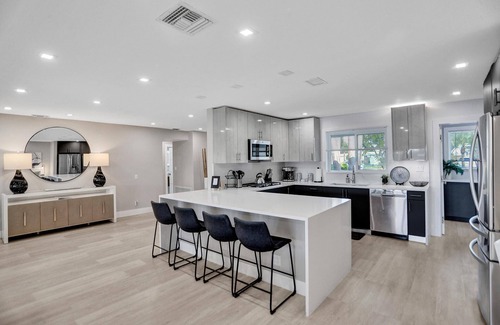 Garden Isles House | Gorgeous Sunsets! Managed by BNR Vacation Rentals