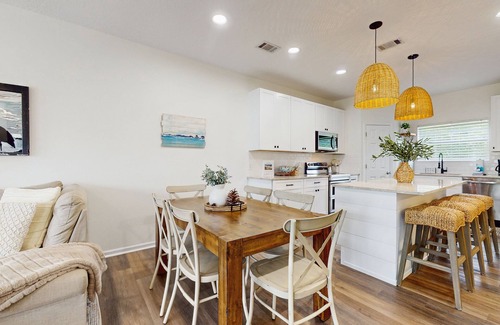 Santa Rosa Beach House | Gorgeous townhouse, plenty of space, family-friendly & close to everything
